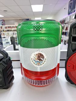 Mexican Flag Bluetooth Portable Speaker