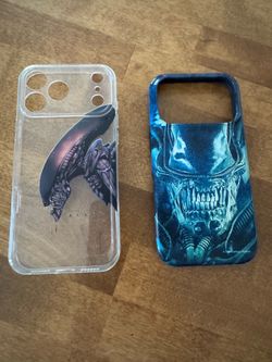 Alien iPhone cases