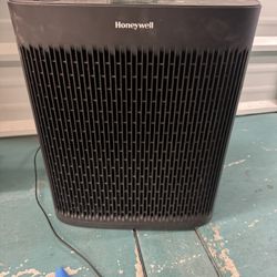 Honeywell Air Purifier 