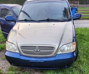 2005 KIA Sedona