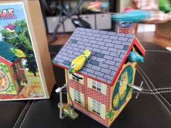 Clockwork Bird House