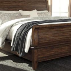 Chaddinfield-Brown Queen Sleigh Bed Frame