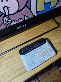 SONY Smart Internet Google  TV.  32"Inch. With Keyboard Remote Control