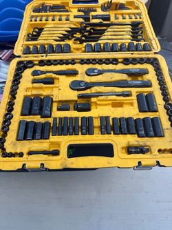 Socket set
