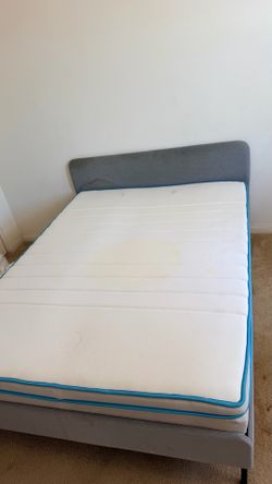 Queen size bed