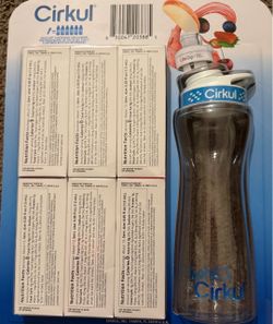 Cirkul Water Bottle Starter Kit with 6 Flavor Cartridges