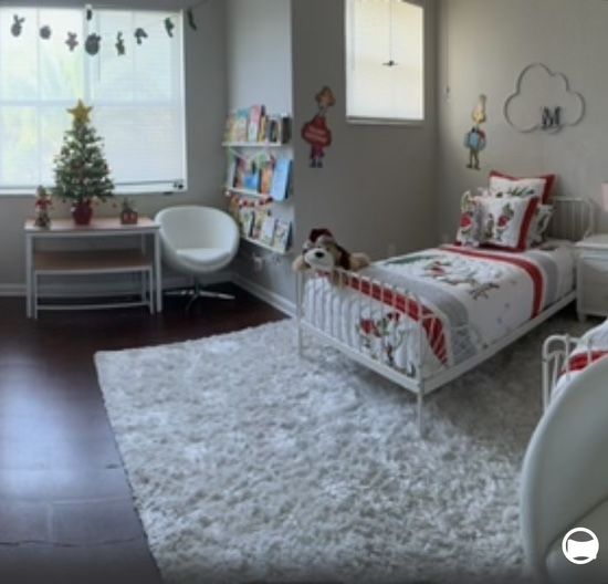 Pottery Barn Christmas The Grinch 🎄 Bedding Set (twin)
