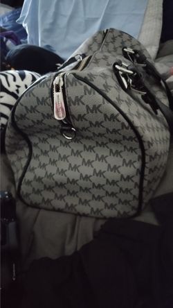 Michael kors speedy purse outlet