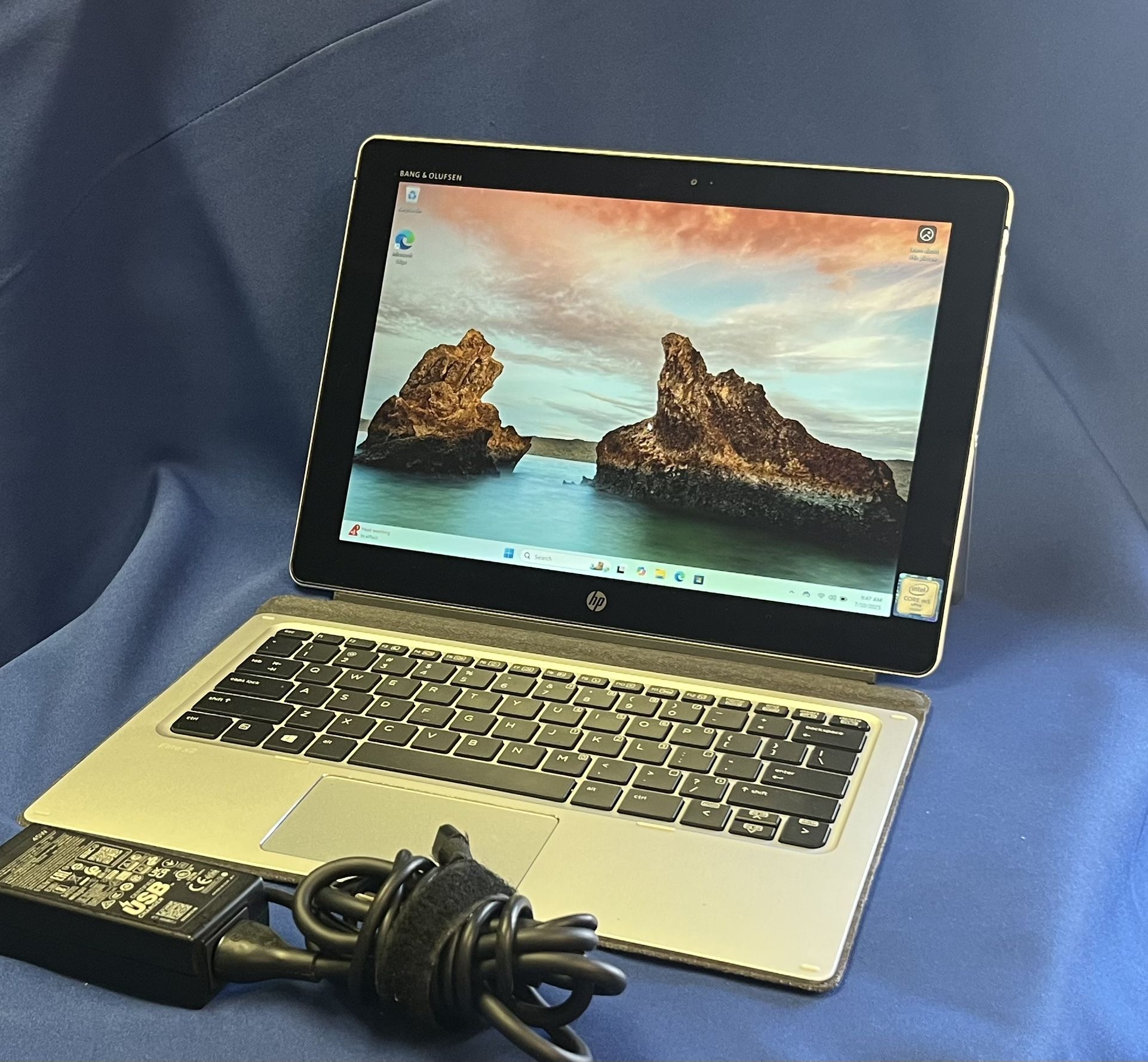 HP Folio Elite X2 Touchscreen convertible Laptop - Windows 11