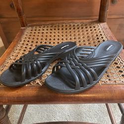 Okabashi Black Venice Sandals Size 10