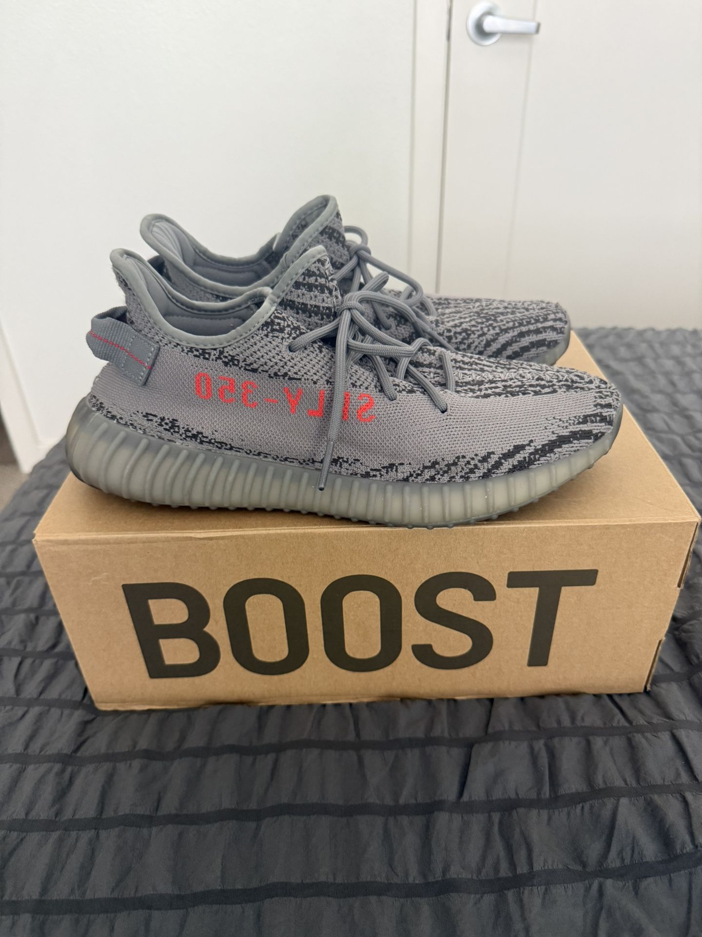 adidas Yeezy Boost 350 V2 size 11.5