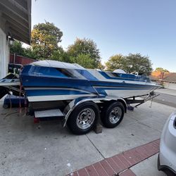 1991 Ultra 21ft low deck
