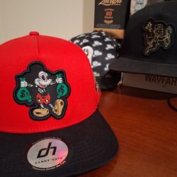 Red mickey mouse dandy hat