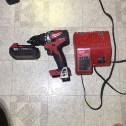 Milwaukee Drill Battery An Charger 
