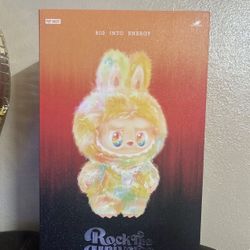 Labubu Rock The Universe