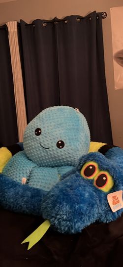 Plush toys