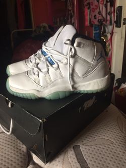 Legend blue Retro Jordan 11s