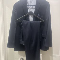 Tommy Hilfiger Suit