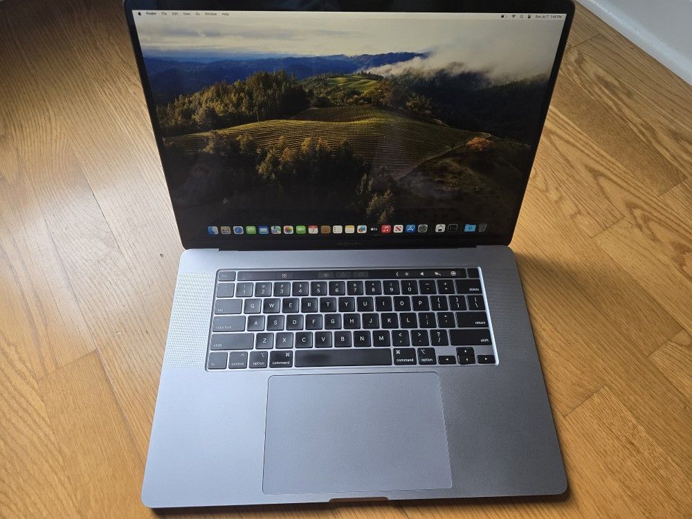 Apple MacBook Pro 16'' (512GB, Intel Core i7, 2.6 GHz, 16 GB) Laptop Space Gray