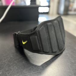 Nike Structured Training Belt 2.0 BRAND NEW (M)