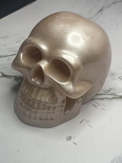 Handmade Resin Skulls