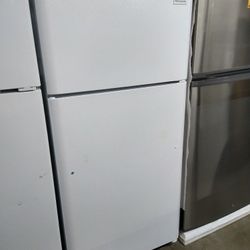 Brand New Scratch And Dent Too And Bottom Refrigerator For Sale