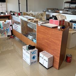 Free Store Display !