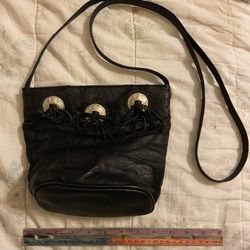 Vintage Patch Black Leather Purse 
