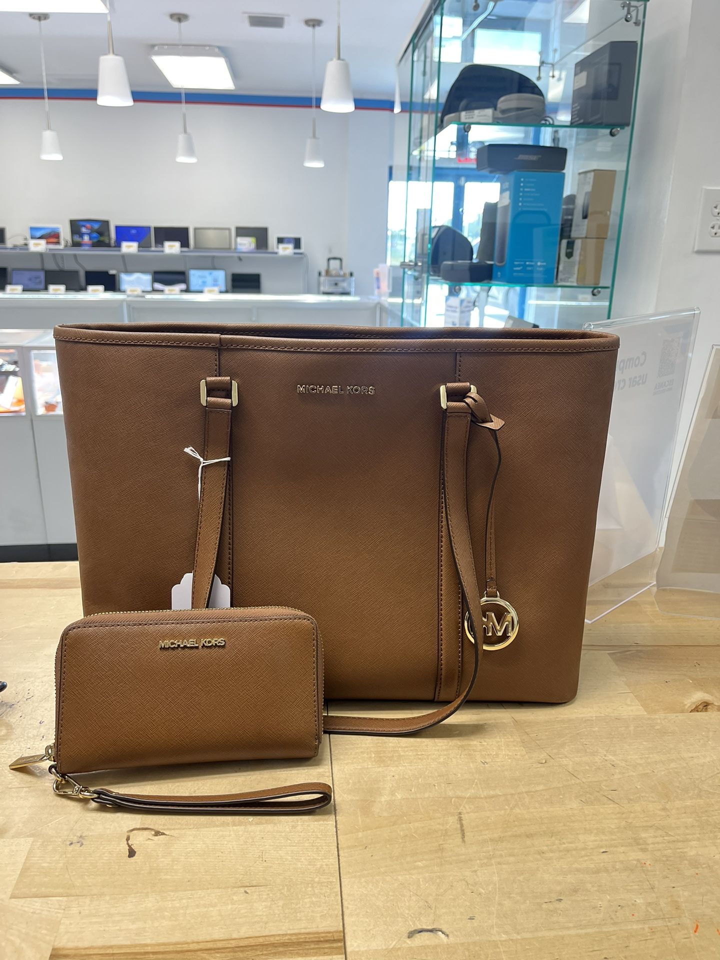 Michael Kors Purse w/ Wallet