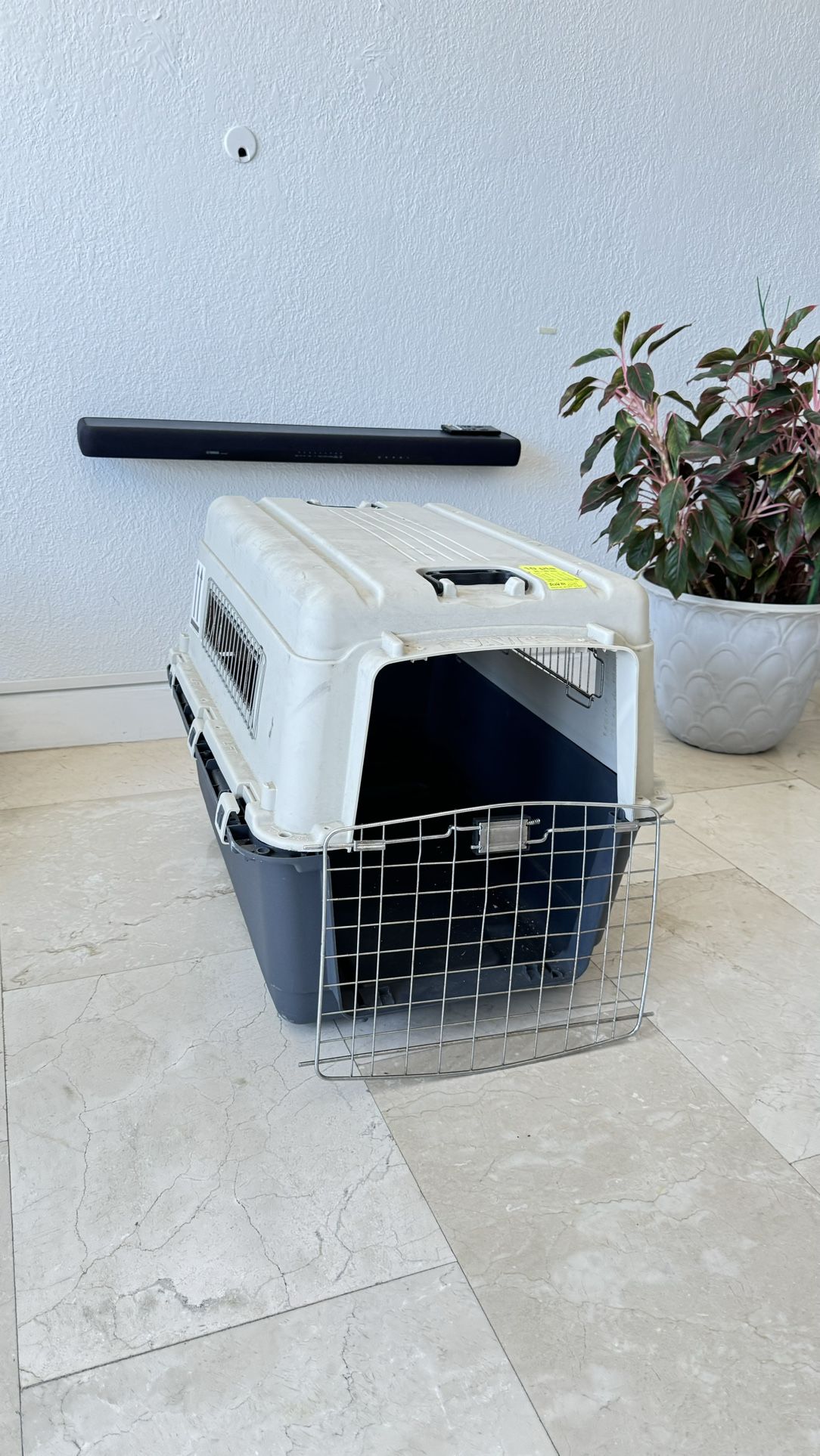 Kennels  Plastic Airline Approved