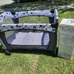 Like New Evenflo Pack N Play