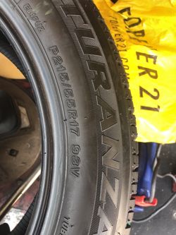 Bridgestone Turanza EL400. 215 55 r17
