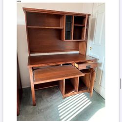Computer Desk With Chair 