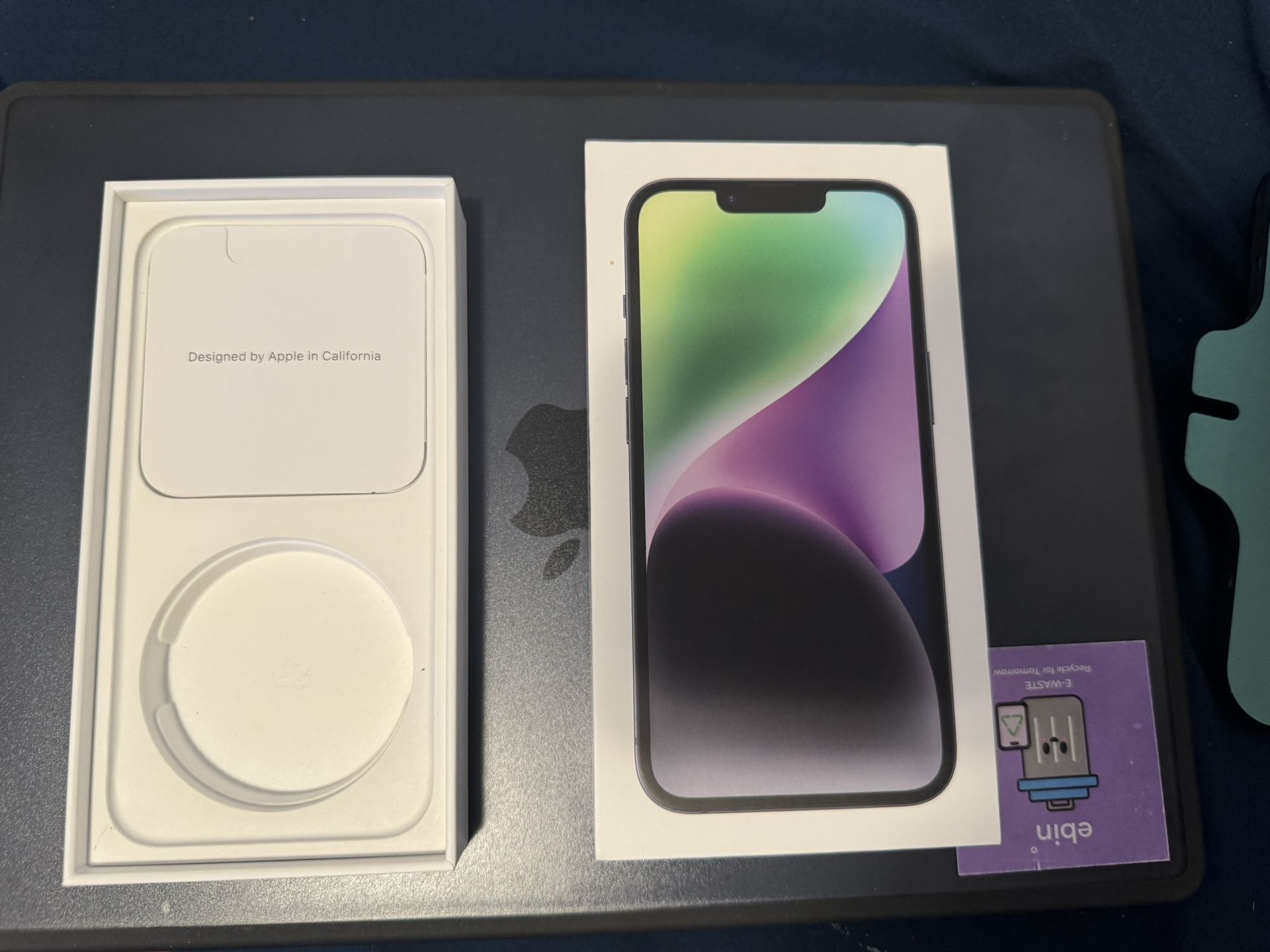 Apple iPhone 14 128GB Unlocked Midnight