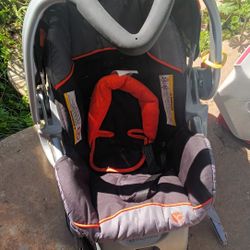 Car Seat Like New $45.00