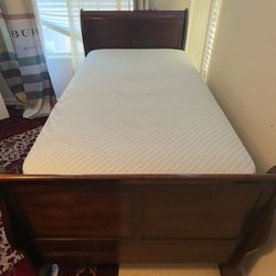 Twin Size Bed and night stand