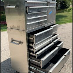 41"CSPS/HAMMERHEAD  STAINLESS STEEL TOOLS BOX 