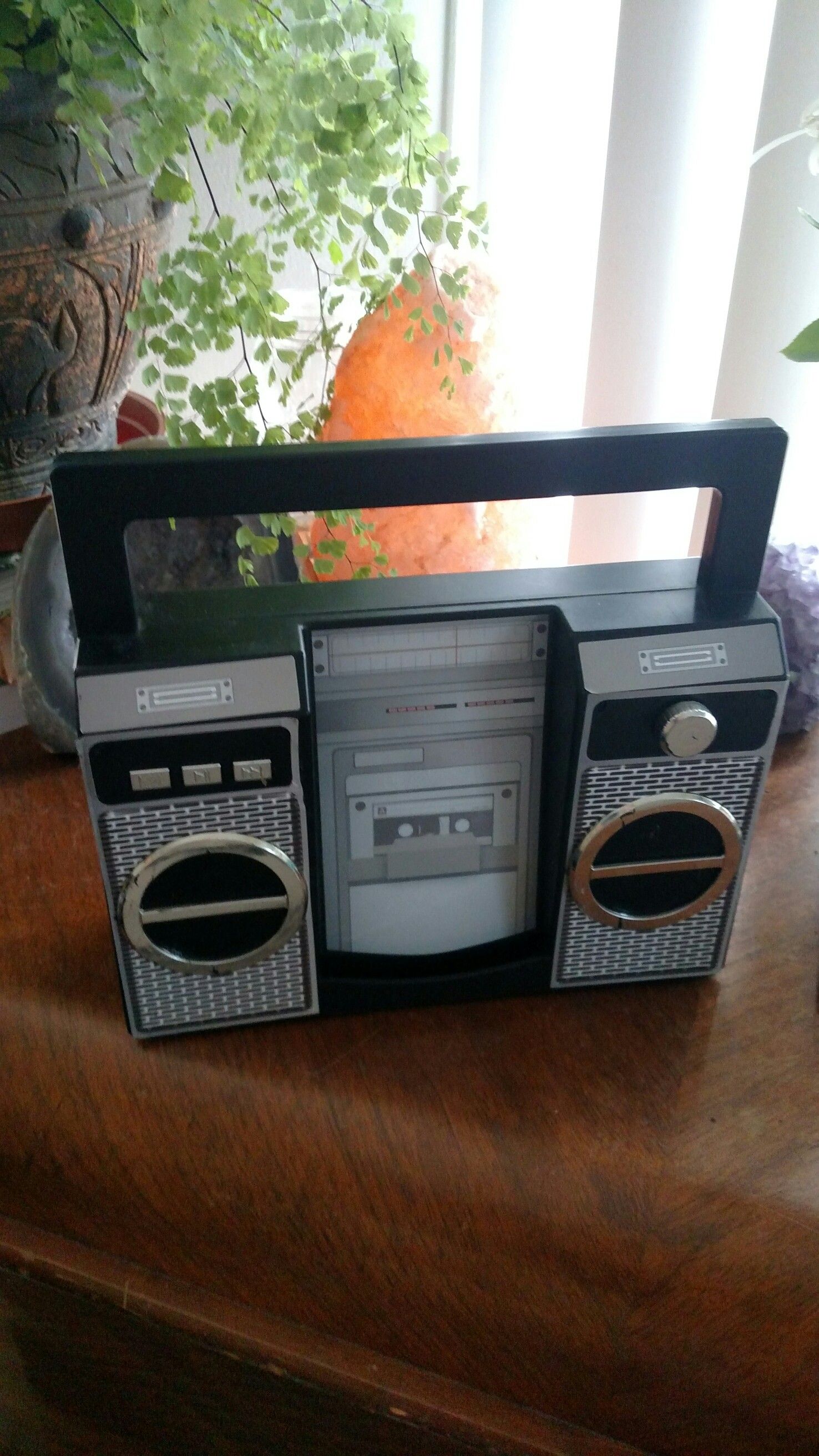 Retro Bluetooth speaker