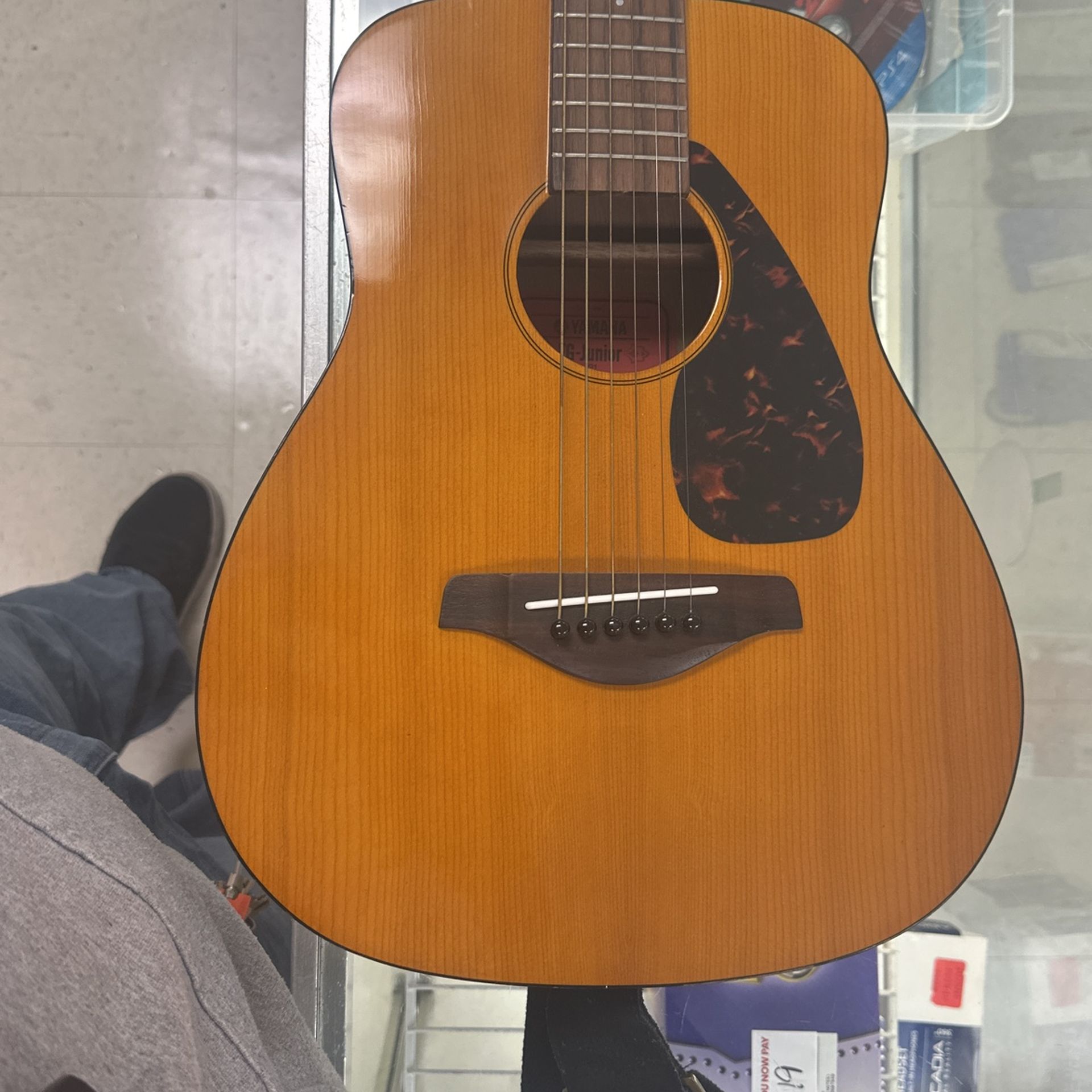 Yamaha Guitar