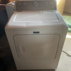 Maytag Bravos Washer and Gas Dryer