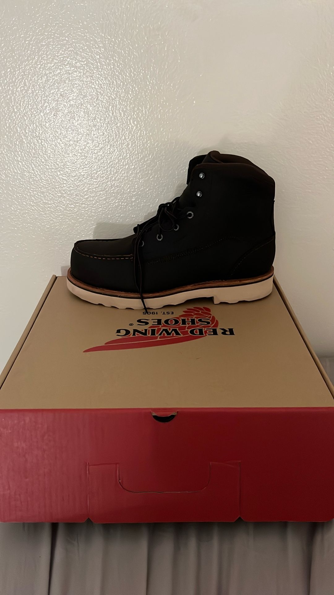 Red Wing Boots Brand New Size 11