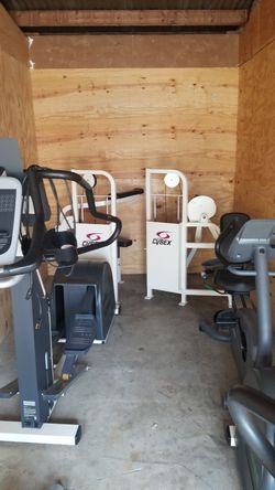 Commercial gym equipment package available Tuesday only 9 pcs only $4500 firm single prices listed