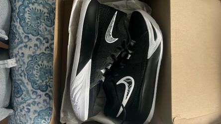Nike Kyrie Flytrap VI