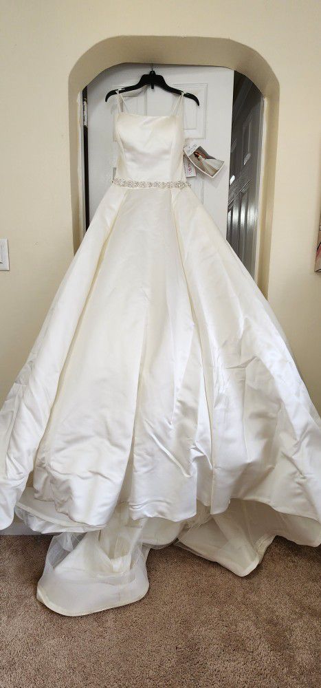 New Wedding Dress By Christina Wu
