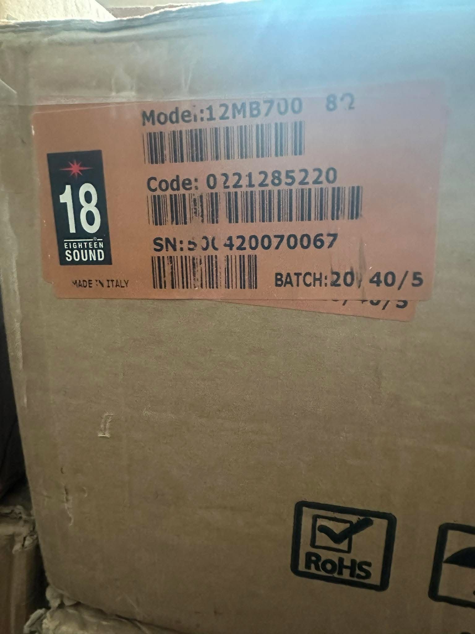 I8 Sound 12mb700
