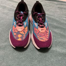 WOMENS PUMA’S ALL SIZE 9.5 ASKING $35 FOR EACH PAIR