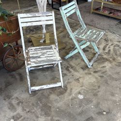 PAIR OF VINTAGE DISTRESSED CHAIRS