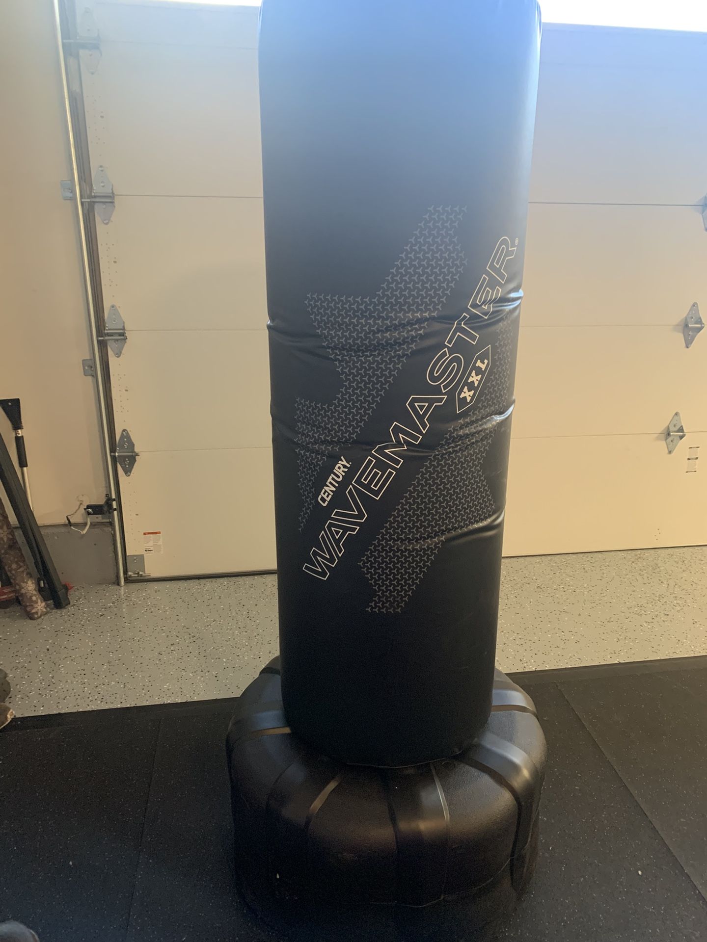 Punching Bag - Century Wavemaster XXL