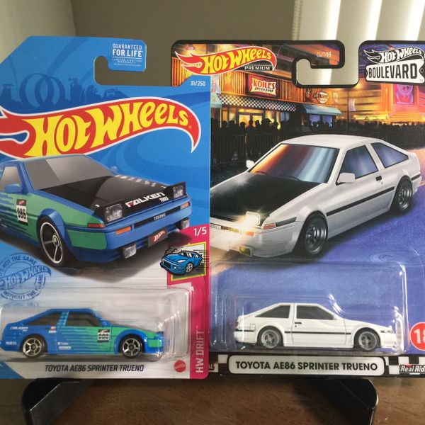 Hot Wheels Boulevard Series Toyota AE86 Sprinter Trueno With Falken