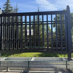 20’ Farm Iron Gate